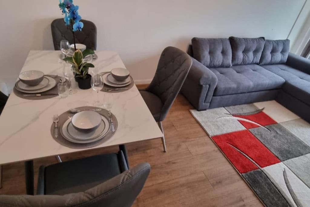 Gottersea 1 Bedroom Flat In Battersea 70 Mq London Bagian luar foto